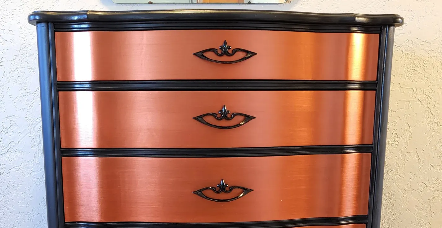 China cabinet painting & restoration China cabinet painting & restoration